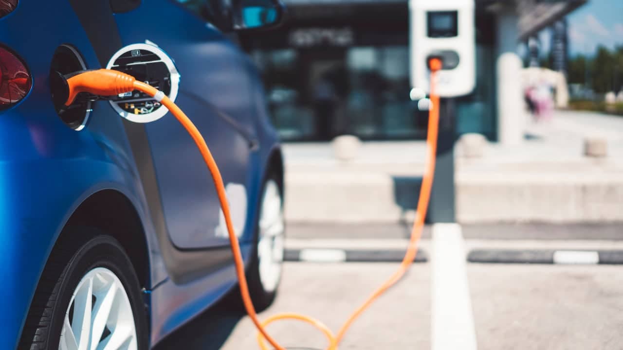 Do Electric Cars Have Transmission Fluid? Truth You Should Know